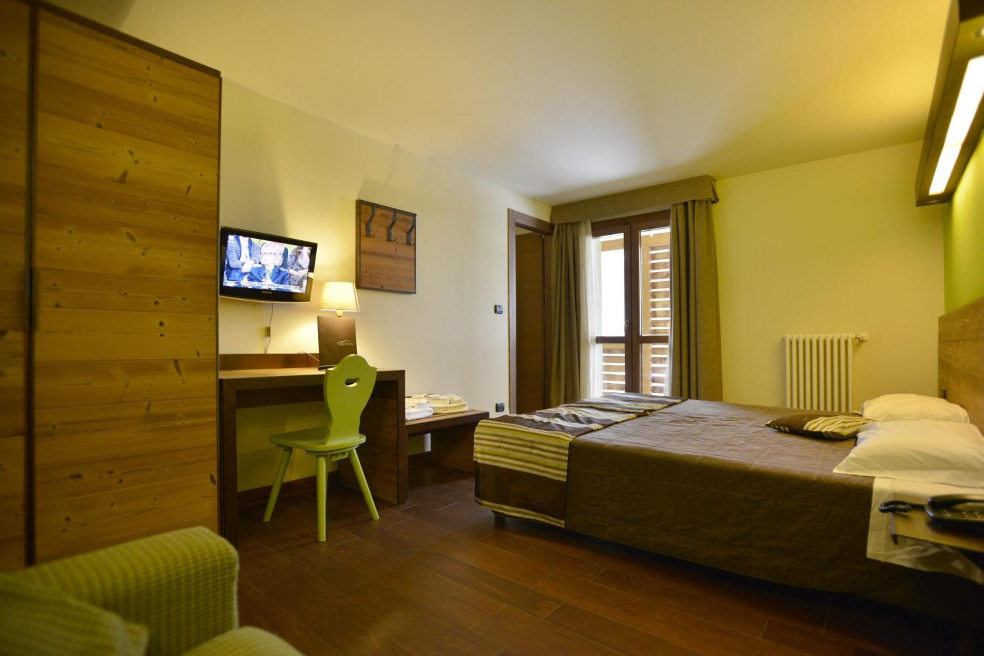 Hotel La Chance Pila  Extérieur photo